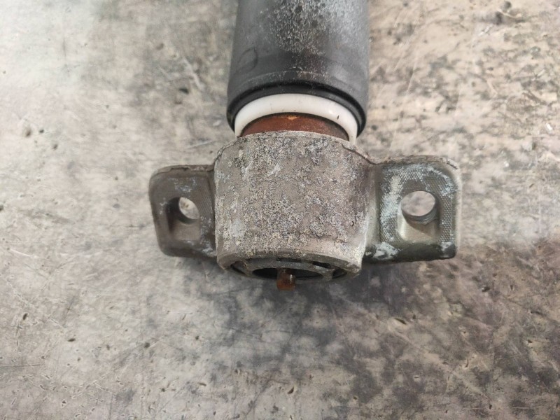 Recambio de amortiguador trasero izquierdo para opel astra j lim. cosmo referencia OEM IAM 13279263 422267257 