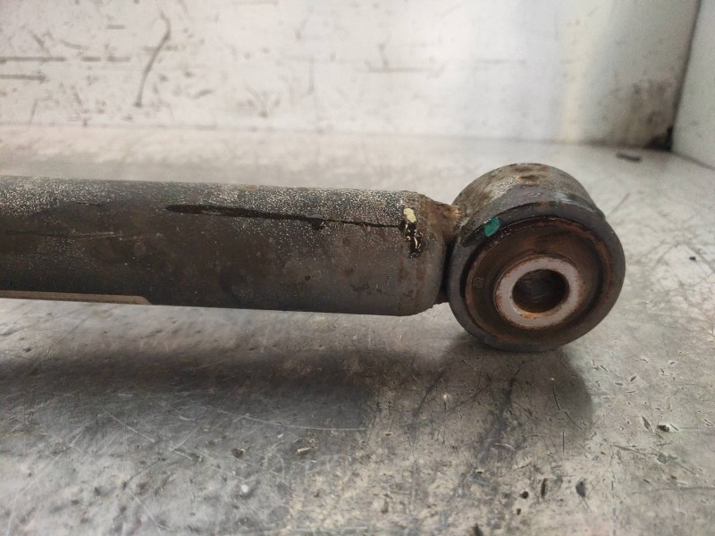 Recambio de amortiguador trasero izquierdo para opel astra j lim. cosmo referencia OEM IAM 13279263 422267257 
