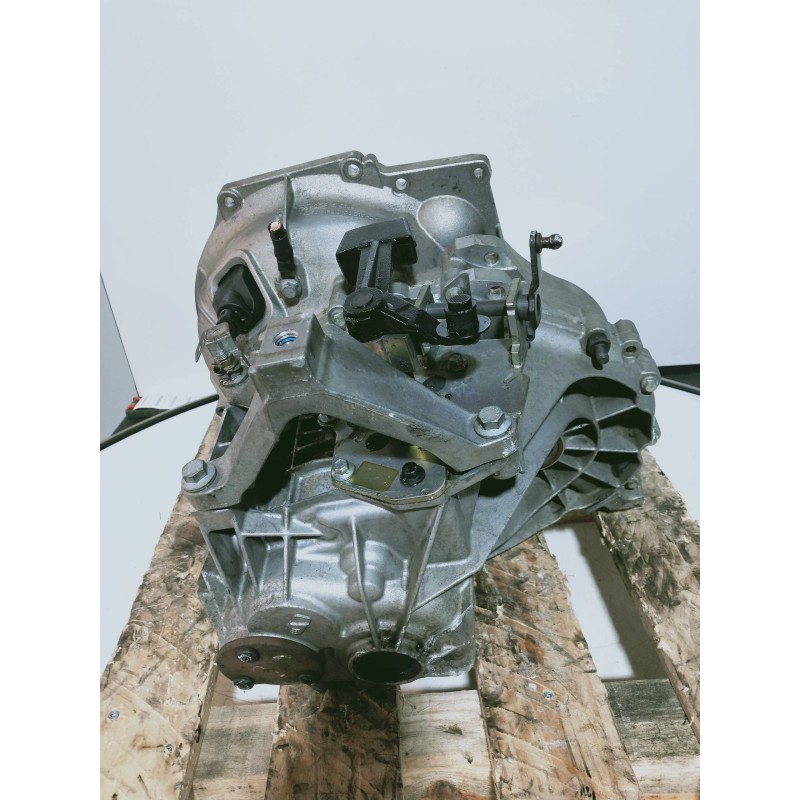 Recambio de caja cambios para ford focus berlina (cap) ambiente (d) referencia OEM IAM 6M5R7002YA T1GF2 240806 012639 5V