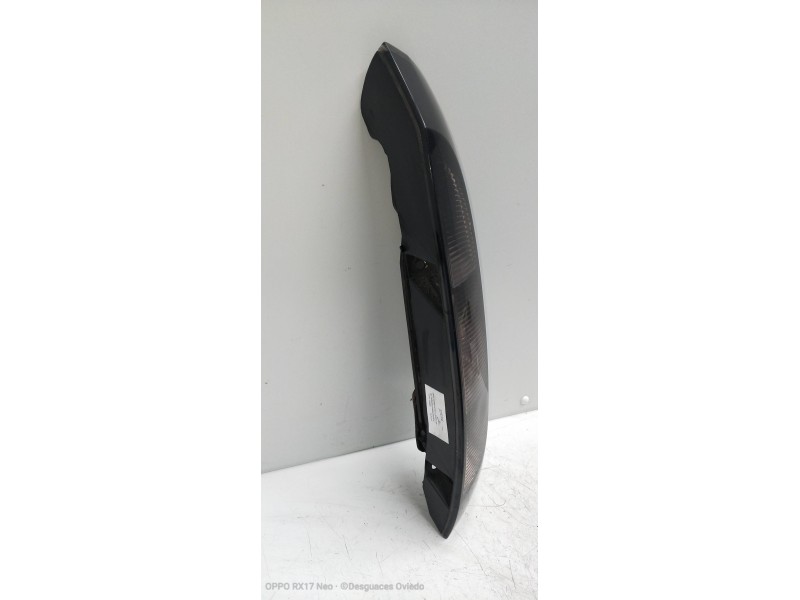 Recambio de piloto trasero derecho para opel corsa c blue line referencia OEM IAM   3P