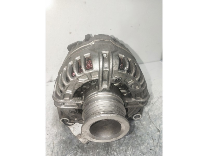 Recambio de alternador para opel astra h berlina enjoy referencia OEM IAM 0124425020  