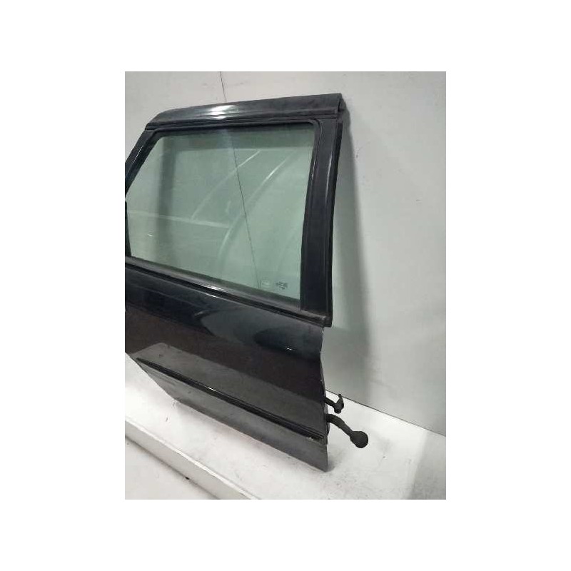 Recambio de puerta trasera derecha para ford scorpio berl./turnier 2.5 turbodiesel referencia OEM IAM   