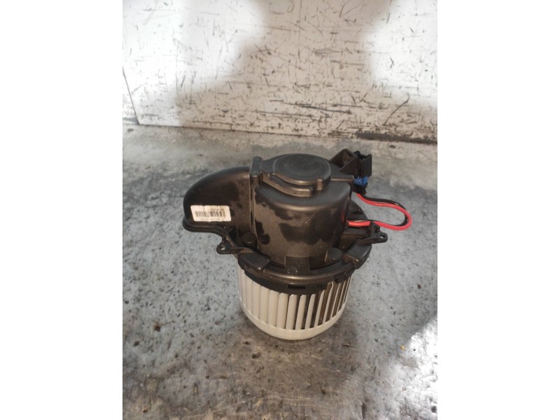 Recambio de motor calefaccion para renault zoe bose referencia OEM IAM 5Q1335000  