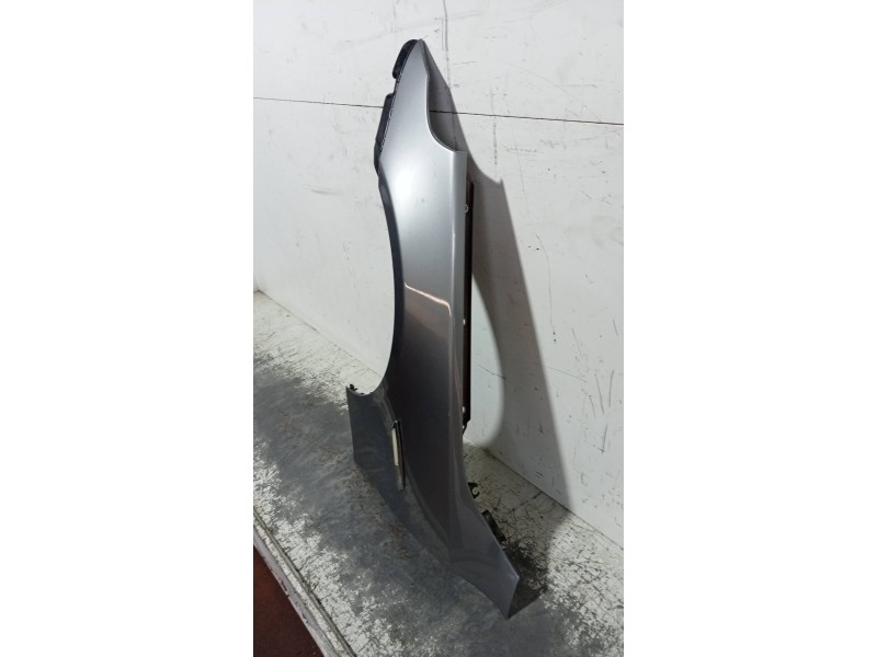 Recambio de aleta delantera izquierda para bmw serie 5 berlina (e60) 520d referencia OEM IAM   