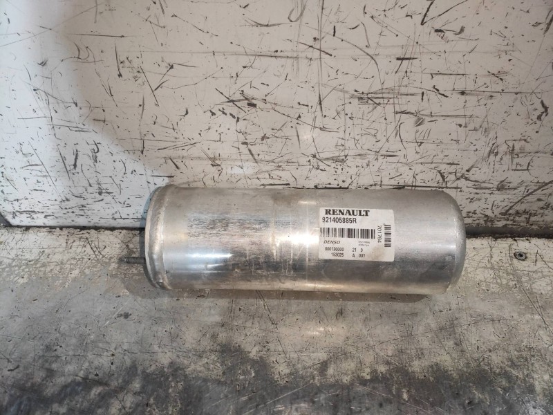 Recambio de tubos aire acondicionado para renault zoe bose referencia OEM IAM 921405885R 800130000 