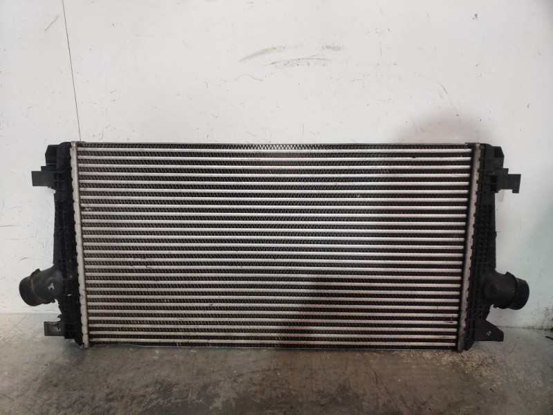 Recambio de intercooler para opel astra j lim. cosmo referencia OEM IAM 13267647  