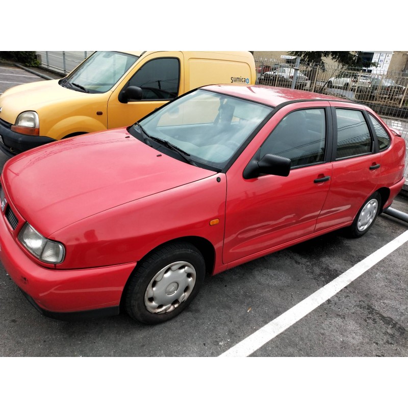 seat cordoba berlina (6k2) del año 1997