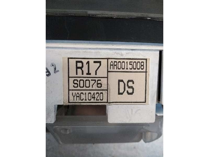 Recambio de cuadro instrumentos para mg rover serie 800 (rs) referencia OEM IAM AR0015008 DS R17 S0076 YAC10420