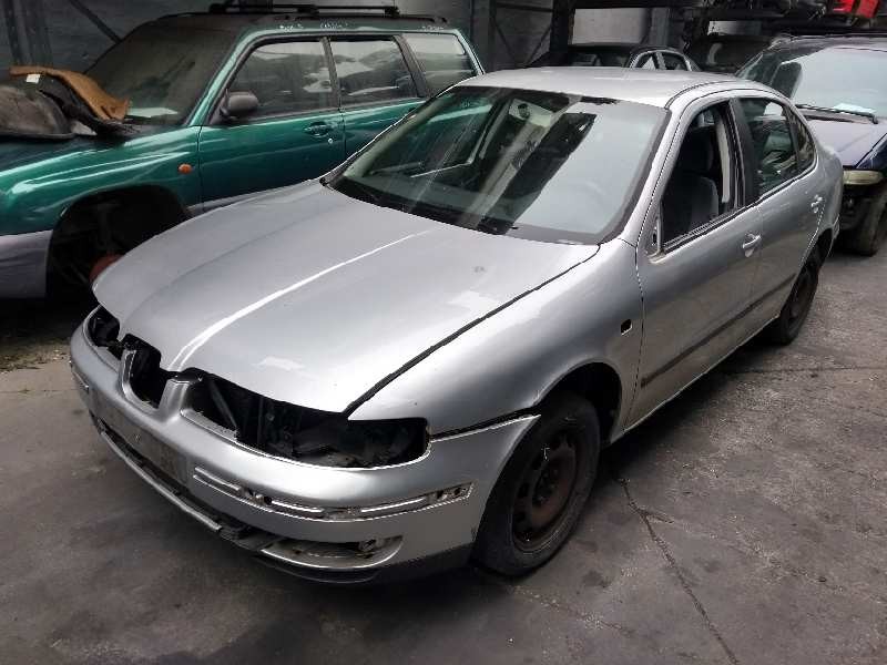 seat toledo (1m2) del año 2001