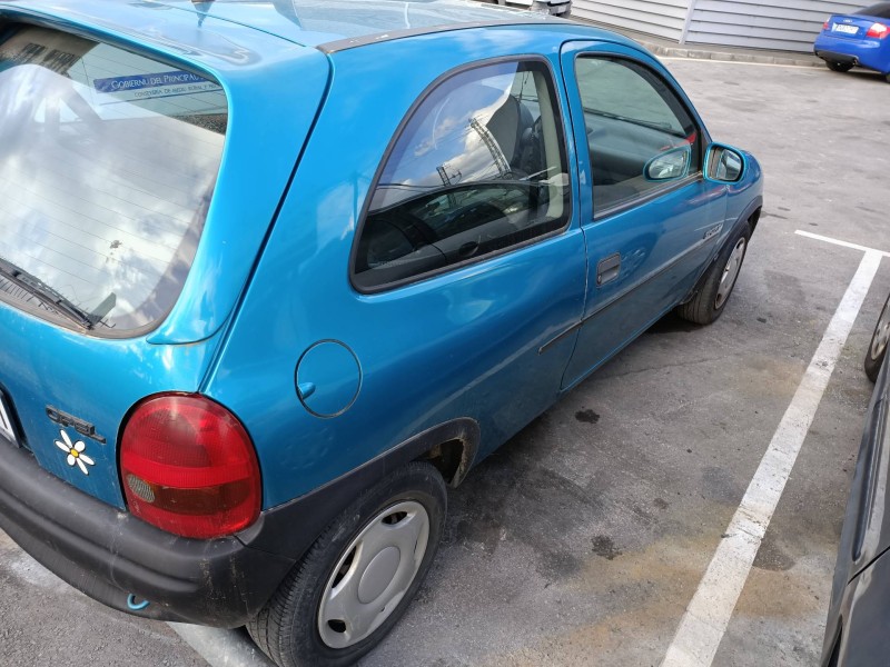 opel corsa b del año 1993
