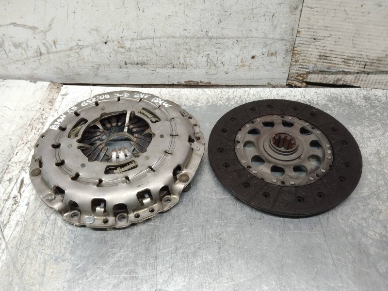 Recambio de kit embrague para bmw x5 (e53) 3.0d referencia OEM IAM 324019910  