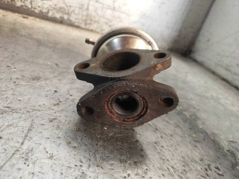 Recambio de valvula egr para audi a6 berlina (4b2) 2.5 tdi quattro referencia OEM IAM 059131503  
