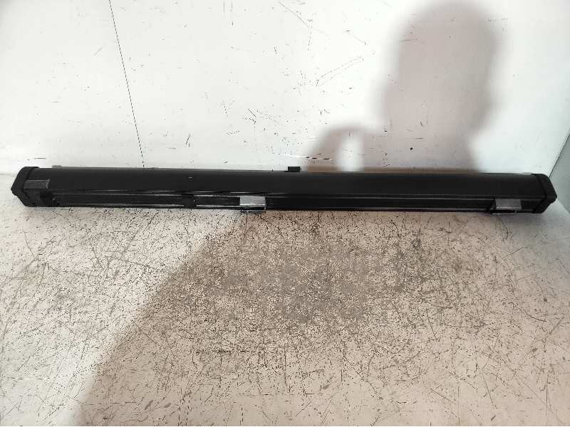 Recambio de bandeja trasera para porsche cayenne (typ 9pa) básico referencia OEM IAM 7L5861891001D 8907000042 