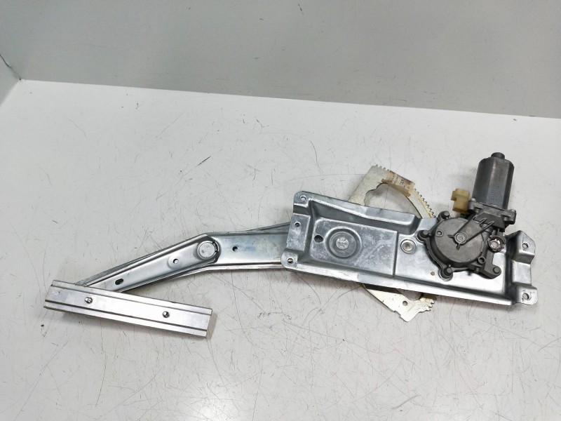 Recambio de elevalunas delantero derecho para saab 900 berlina 2.0 cat referencia OEM IAM   5P