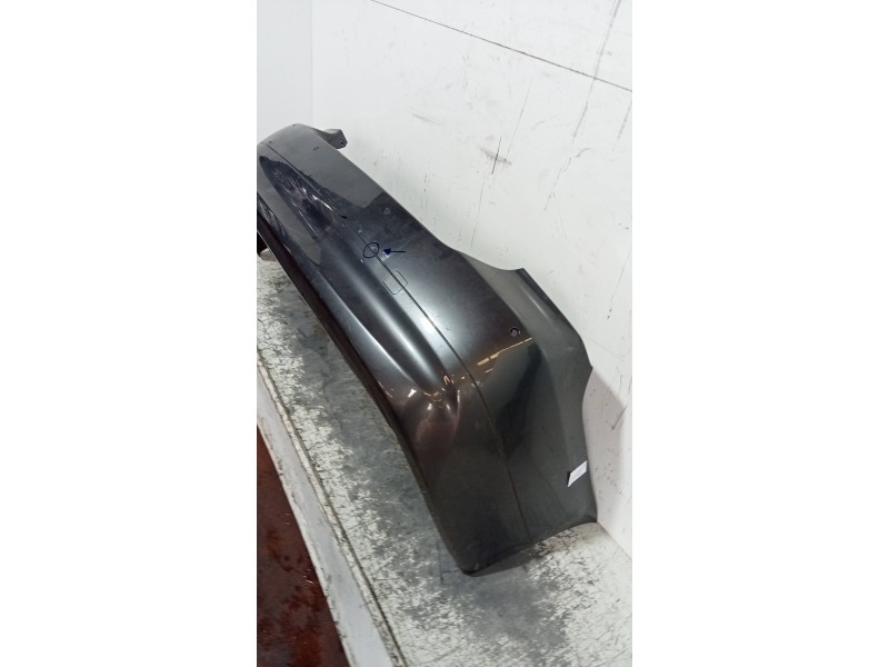 Recambio de paragolpes trasero para bmw serie 3 berlina (e90) 320i referencia OEM IAM SENSORES DESPERFECTOS 