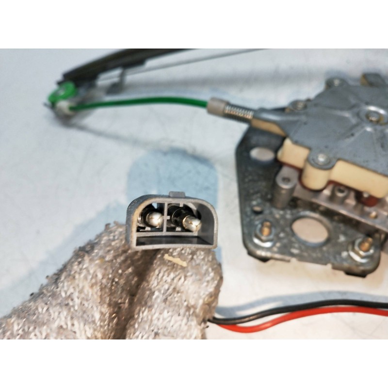 Recambio de elevalunas delantero izquierdo para saab 9000 / 9000 cs 2.3 cat referencia OEM IAM 164108000 77430009 5P