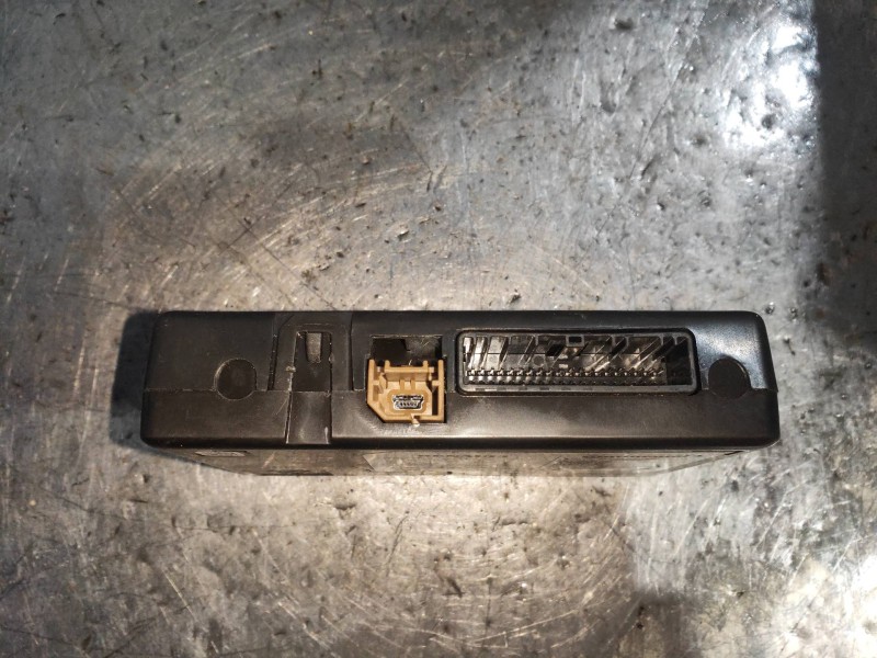 Recambio de modulo electronico para renault zoe bose referencia OEM IAM 282755767R A2C9583741501 