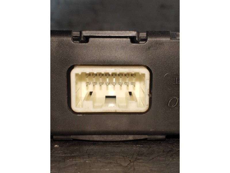 Recambio de modulo electronico para renault zoe bose referencia OEM IAM 285255069R MB2774008720 353180091