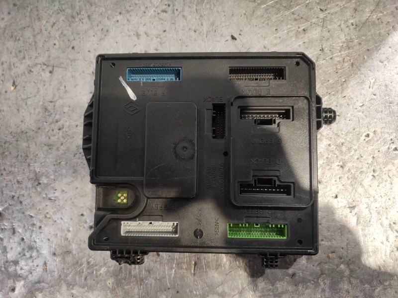 Recambio de modulo electronico para renault zoe bose referencia OEM IAM 284B15472R S180180060 BCM953810