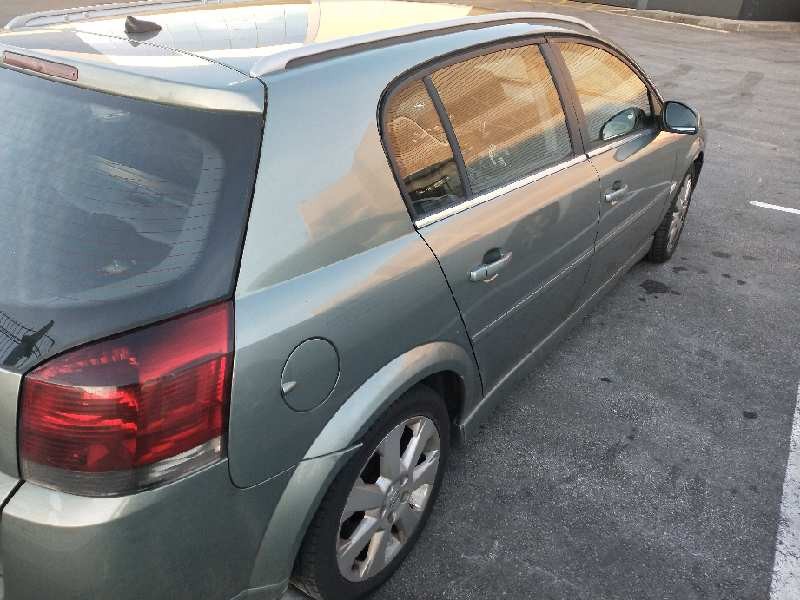 opel signum del año 2005