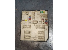 Recambio de caja reles / fusibles para renault zoe bose referencia OEM IAM 284B64259RB 519561F08 3571529814