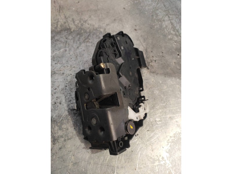Recambio de motor cierre centralizado delantero derecho para volvo v50 familiar 1.6 d kinetic referencia OEM IAM 30753664  
