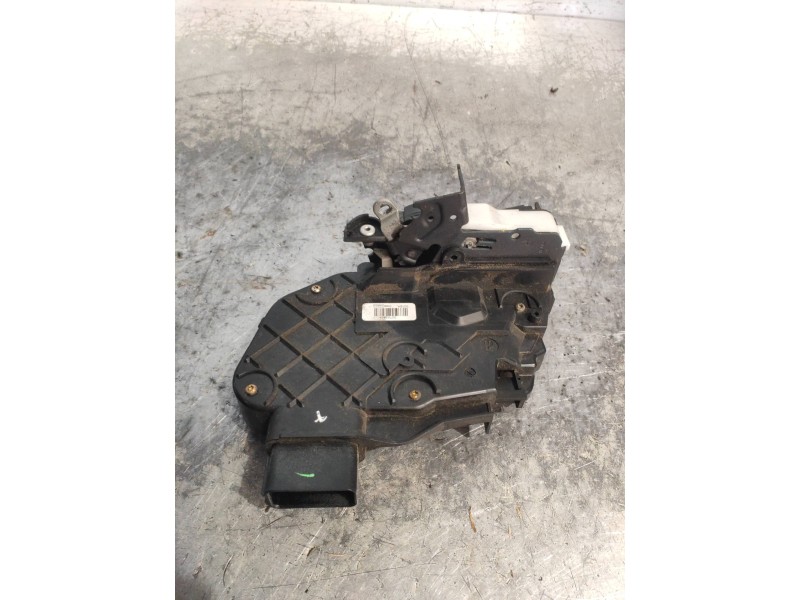 Recambio de motor cierre centralizado delantero derecho para volvo v50 familiar 1.6 d kinetic referencia OEM IAM 30753664  