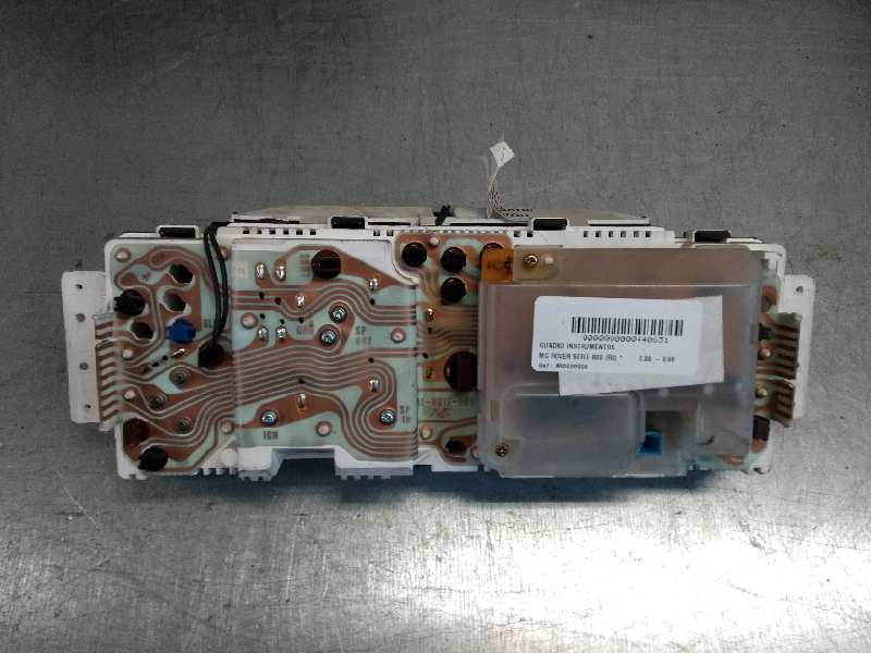 Recambio de cuadro instrumentos para mg rover serie 800 (rs) referencia OEM IAM AR0029008 R17 S0076 YAC108600PMA