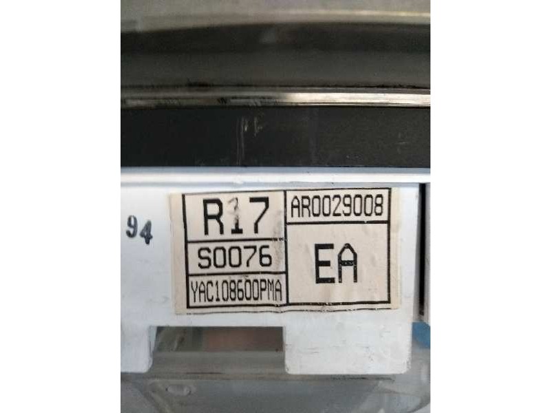Recambio de cuadro instrumentos para mg rover serie 800 (rs) referencia OEM IAM AR0029008 R17 S0076 YAC108600PMA