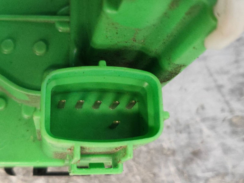 Recambio de motor cierre centralizado delantero izquierdo para alfa romeo mito (145) basis (2016) referencia OEM IAM 50522855  