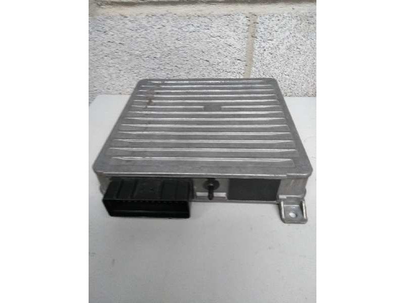 Recambio de centralita motor uce para mg rover serie 100 (xp) referencia OEM IAM MKC103020 VC 