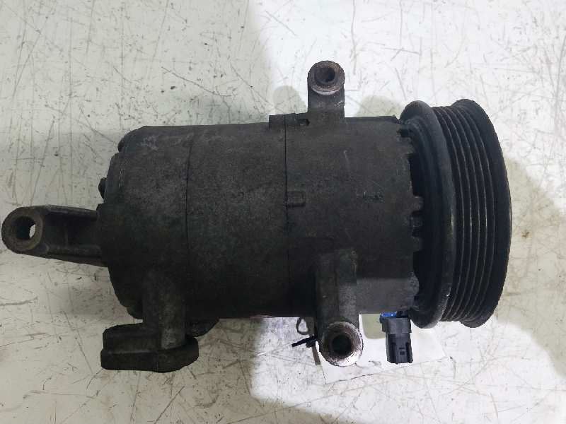 Recambio de compresor aire acondicionado para ford transit caja cerrada ´06 referencia OEM IAM 6C1119D629AD  