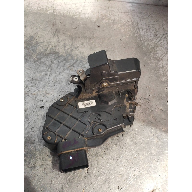 Recambio de motor cierre centralizado trasero derecho para volvo v50 familiar 1.6 d kinetic referencia OEM IAM 30753674  
