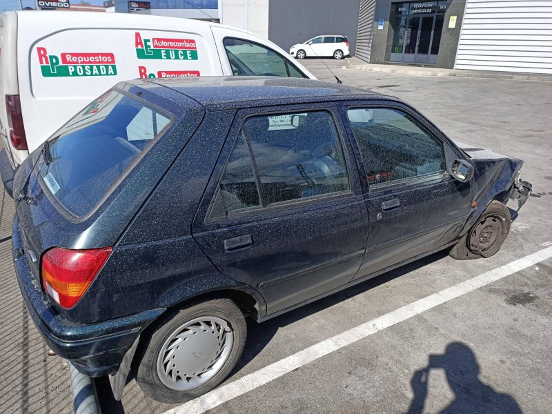 ford fiesta berl./courier del año 1995