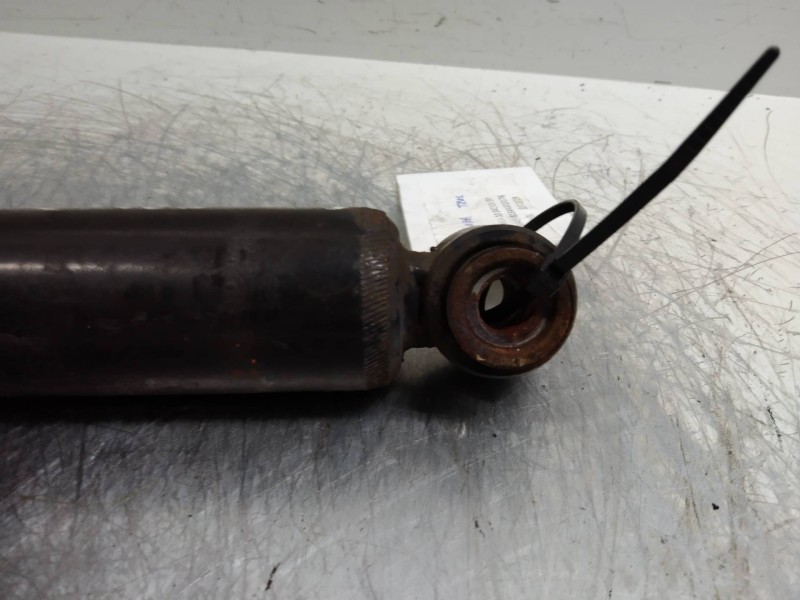 Recambio de amortiguador trasero para kia venga 1.4 crdi cat referencia OEM IAM   