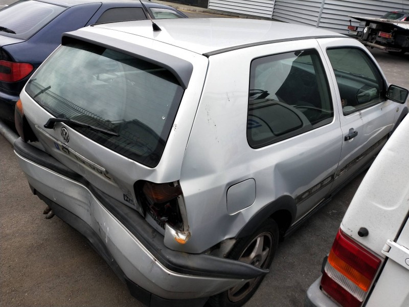 volkswagen golf iii berlina (1h1) del año 1996