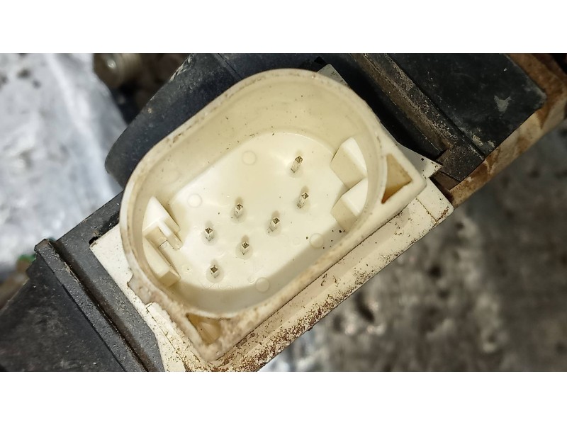 Recambio de motor cierre centralizado trasero izquierdo para land rover range rover (lm) td6 se referencia OEM IAM   