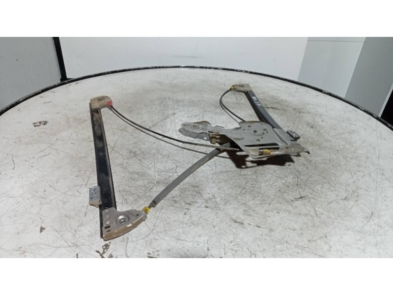 Recambio de elevalunas delantero derecho para land rover range rover (lm) td6 se referencia OEM IAM 83810209 992694100 