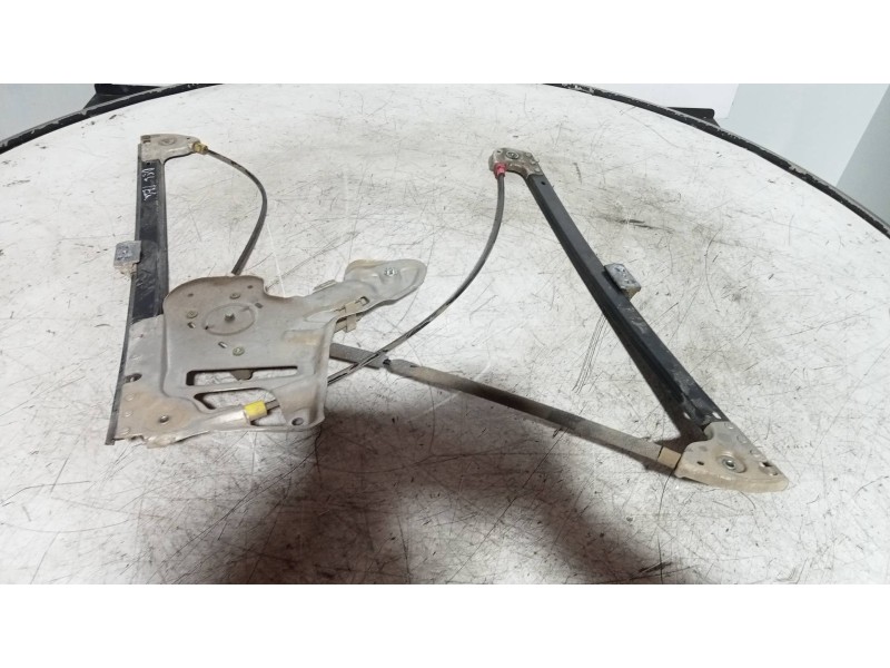 Recambio de elevalunas delantero izquierdo para land rover range rover (lm) td6 se referencia OEM IAM 83810199 992693100 