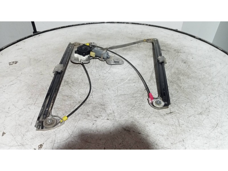 Recambio de elevalunas delantero izquierdo para land rover range rover (lm) td6 se referencia OEM IAM 83810199 992693100 