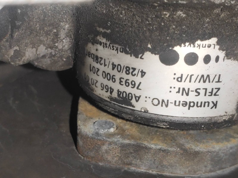 Recambio de bomba direccion para mercedes clase e (w211) berlina e 320 cdi (211.026) referencia OEM IAM A0044662001 7693900201 
