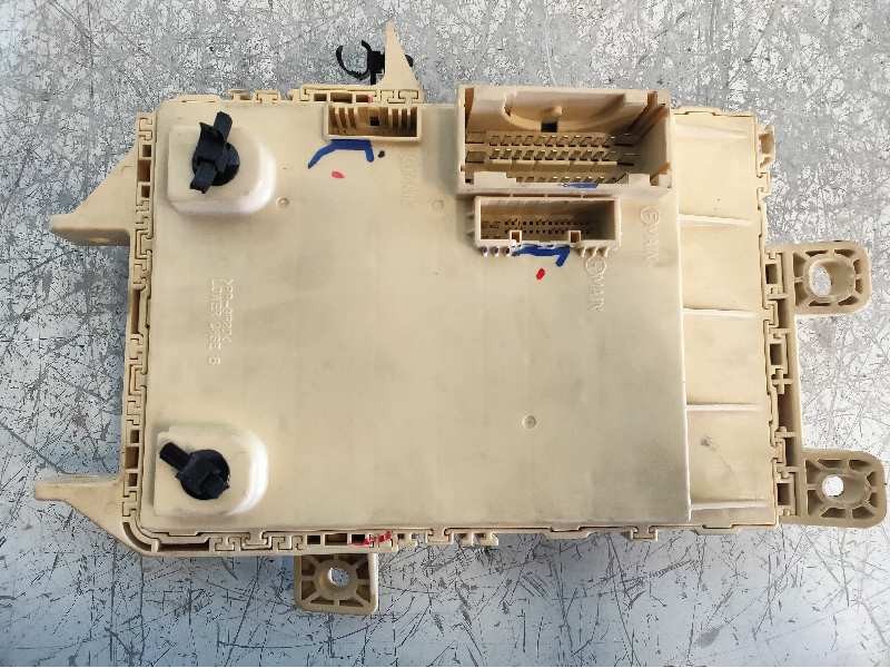 Recambio de caja reles / fusibles para kia carens ( ) concept referencia OEM IAM 91950A4510  