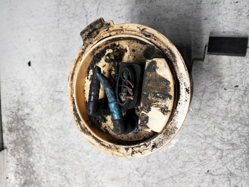 Recambio de bomba combustible para audi a3 (8p) 2.0 tdi ambition referencia OEM IAM 1K0910050  