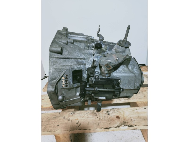 Recambio de caja cambios para citroen c4 picasso millenium referencia OEM IAM 20EA07 1274159 