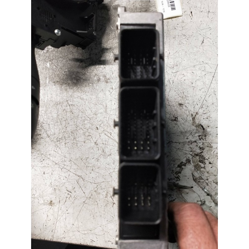 Recambio de centralita motor uce para citroen c5 berlina sx (e) referencia OEM IAM 9655997380 9659053280 215854051A S2000PM2