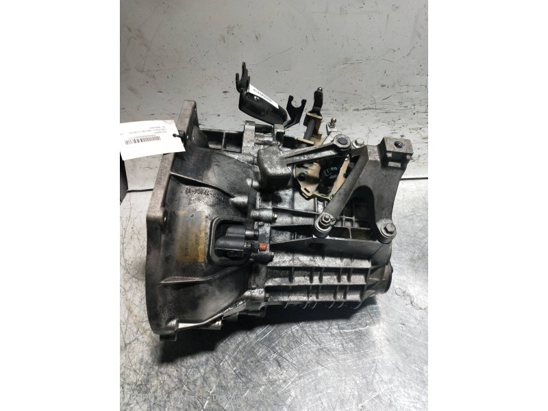 Recambio de caja cambios para ford focus c-max (cap) 1.6 tdci cat referencia OEM IAM 3M5R7002YF  