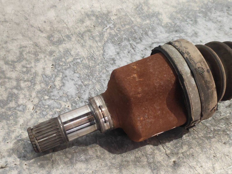 Recambio de transmision delantera izquierda para volvo v50 familiar 1.6 d kinetic referencia OEM IAM 3M513B437DAF  