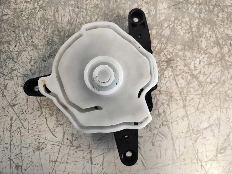 Recambio de motor apertura trampillas climatizador para kia carens ( ) concept referencia OEM IAM D266PNBAA01  