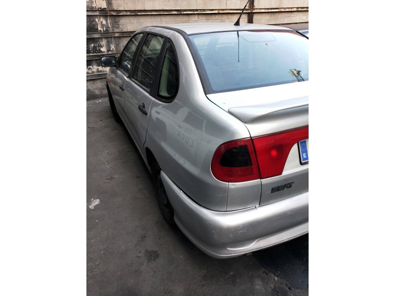 seat cordoba berlina (6k2) del año 1997