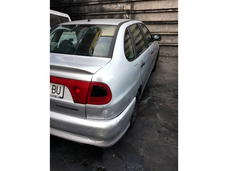 seat cordoba berlina (6k2) del año 1997